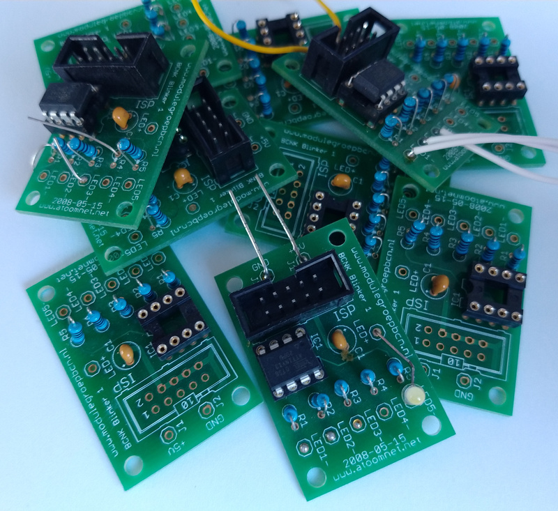 ATtiny13 blinky.